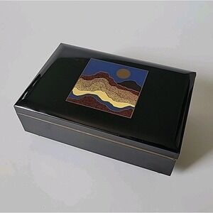 Otagirl Vintage 80s Lacquard Rectangular Musical Jewelry Box Moonlight Sonata